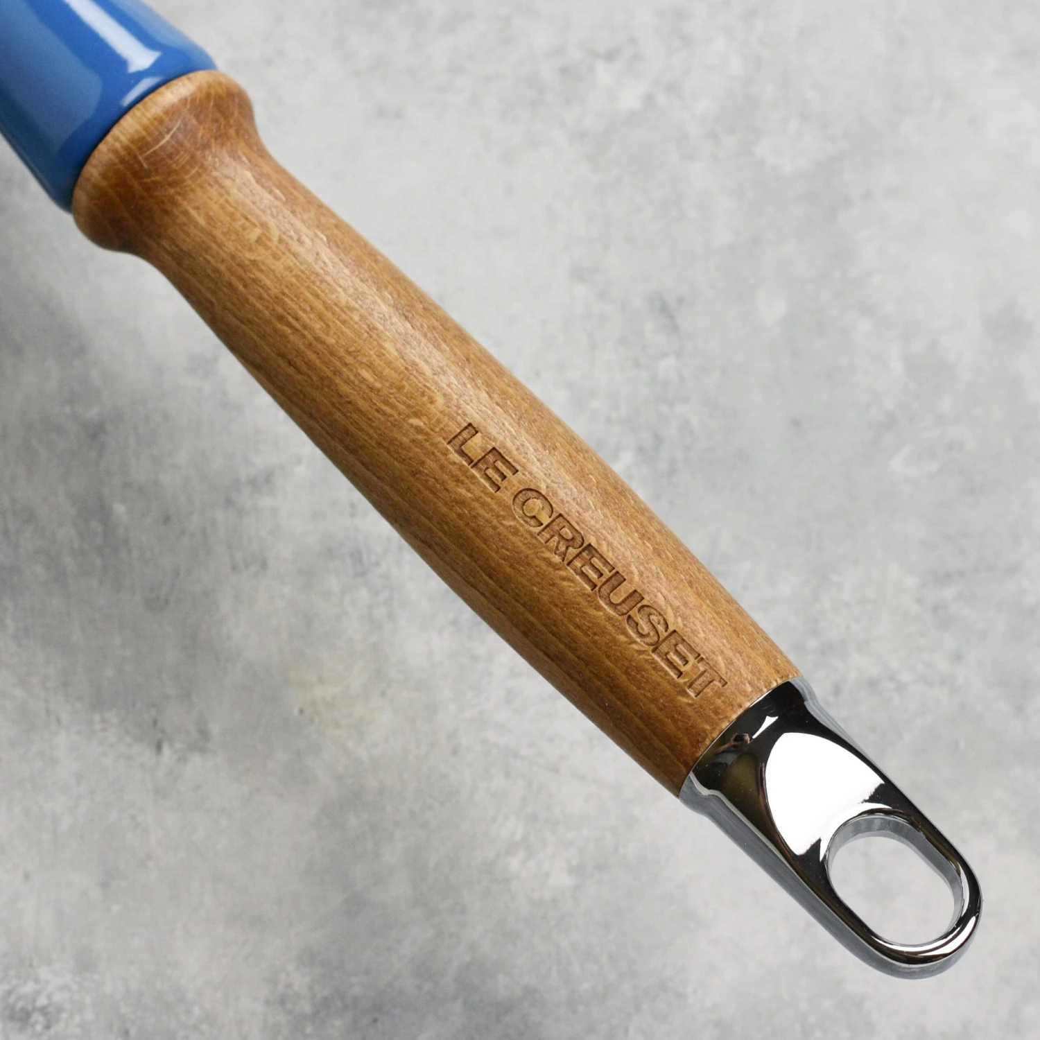 Le Creuset Cast Iron 10.25" Marseille Fry Pan With Wood Handle 8 Le Creuset Cast Iron 10.25" Marseille Fry Pan With Wood Handle - Image 6