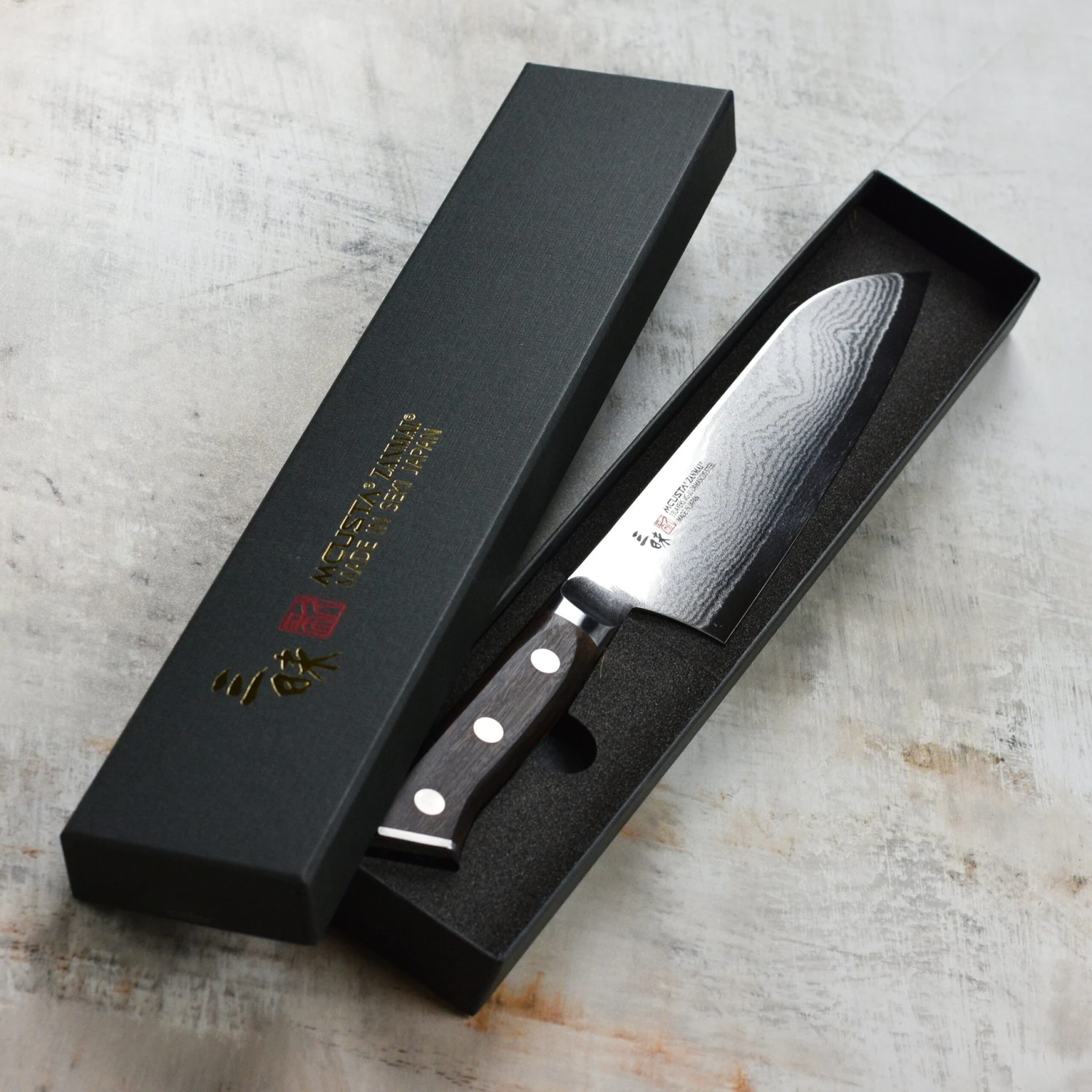 Zanmai Classic Damascus Ironwood 7" Santoku 8 Zanmai Classic Damascus Ironwood 7" Santoku - Image 6