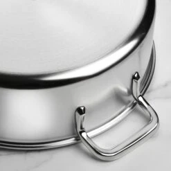 Demeyere 5-Plus 6.5-quart Stainless Steel Saute Pan 12 Demeyere 5-Plus 6.5-quart Stainless Steel Saute Pan -Zwilling Shop DSC 2964