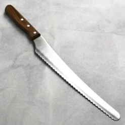 Japanese Bread Knife With Blade Guard, 10.6" -Zwilling Shop DSC 3043