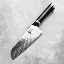 Shun Shiranami 7" Santoku Knife -Zwilling Shop DSC 3400