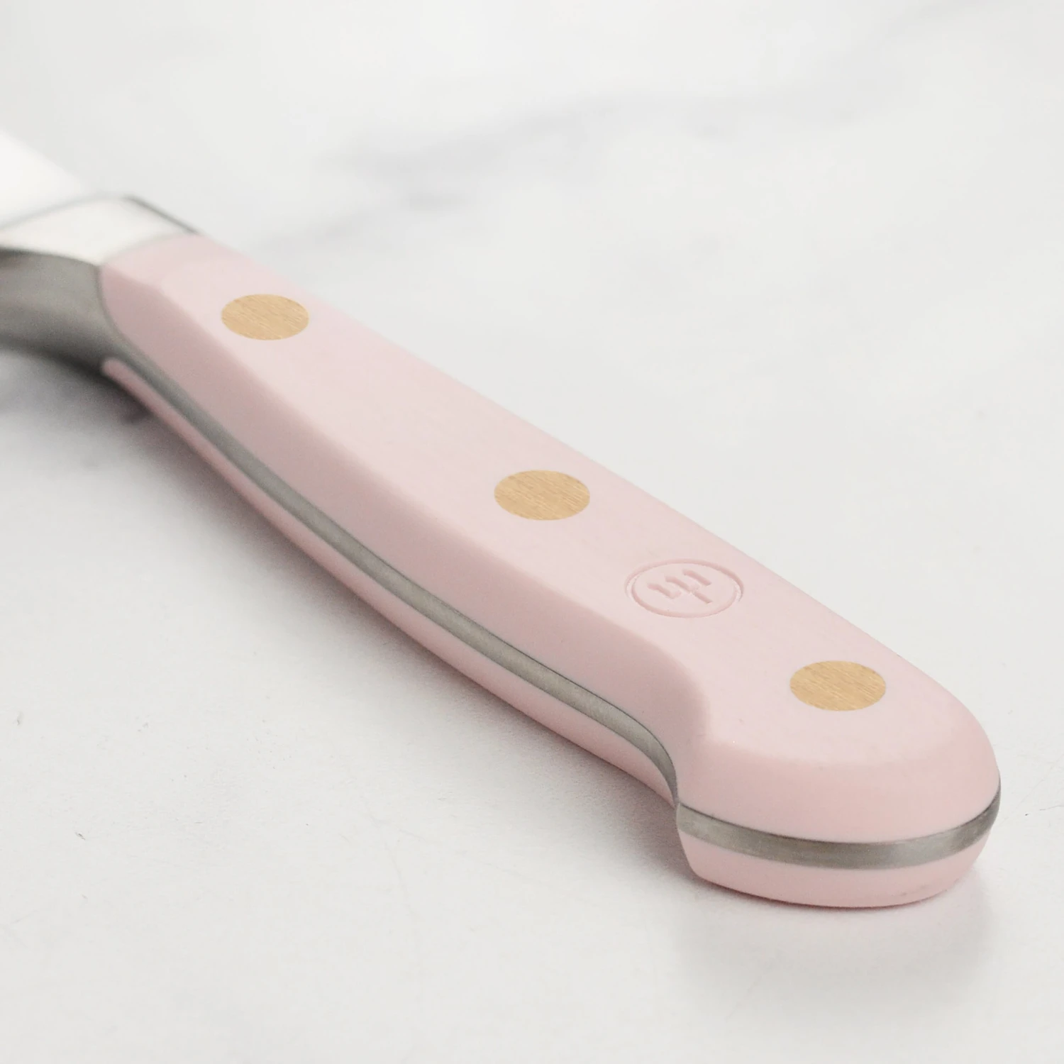 Wusthof Classic 5" Pink Himalayan Salt Serrated Utility Knife 4 Wusthof Classic 5" Pink Himalayan Salt Serrated Utility Knife - Image 2