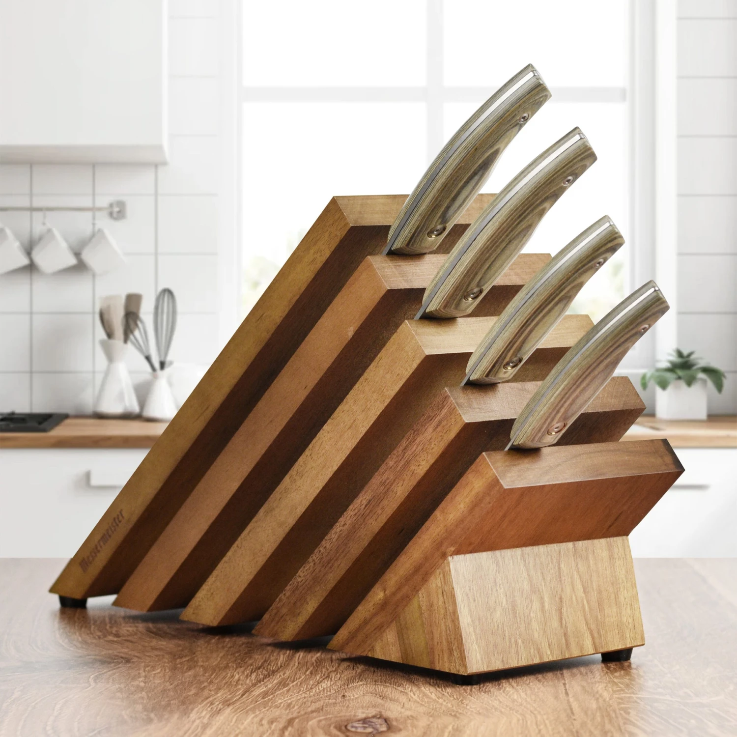 Messermeister Carbon 5 Piece Magnetic Knife Block Set 10 Messermeister Carbon 5 Piece Magnetic Knife Block Set - Image 8