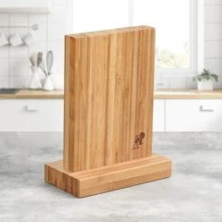 Miyabi Mizu SG2 3 Piece Magnetic Knife Stand Set -Zwilling Shop DSC 4370 bc02c198 f605 451a 9b22 17ee8e515b2d