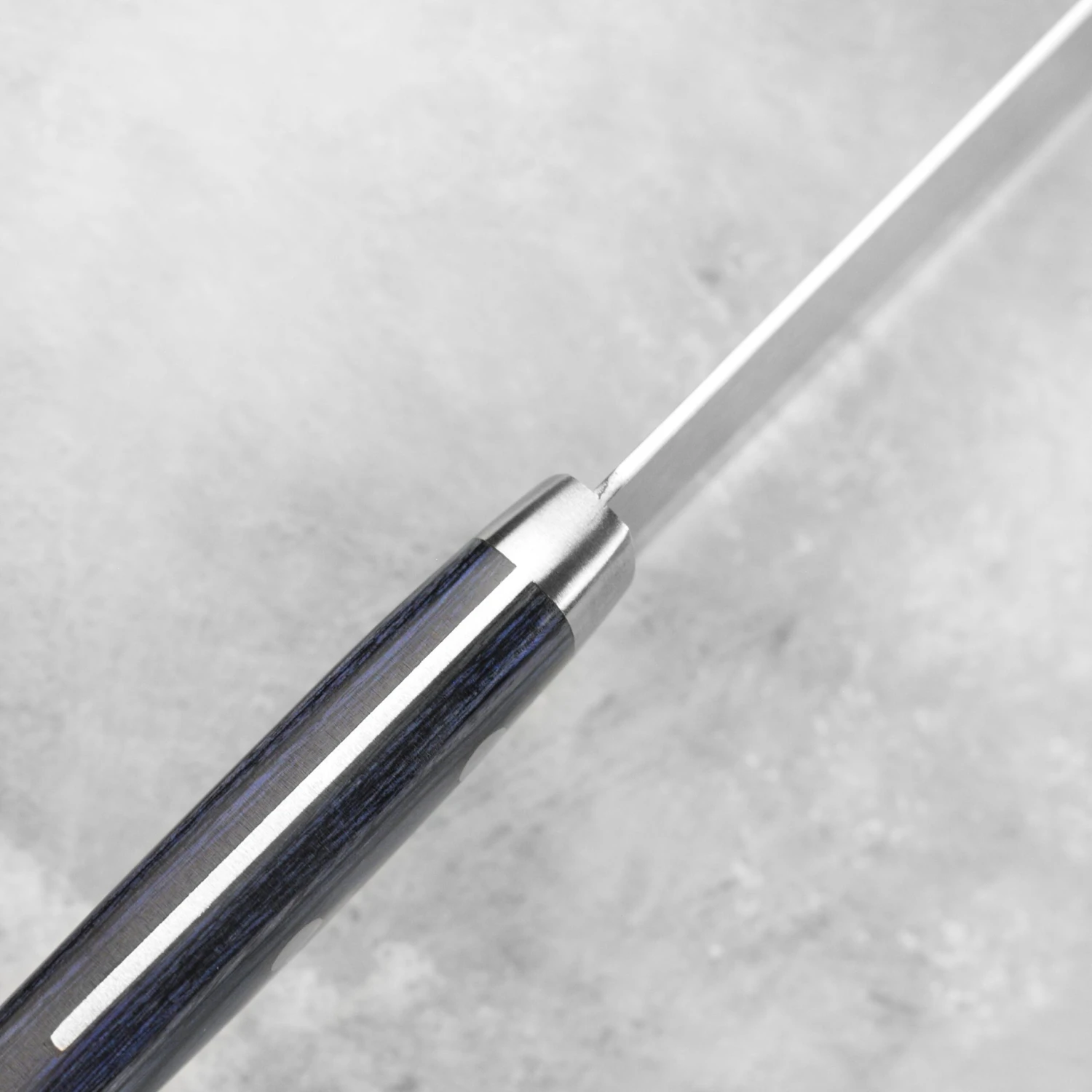 Masutani VG10 Hammered Damascus 6.7" Nakiri, Blue Handle 5 Masutani VG10 Hammered Damascus 6.7" Nakiri, Blue Handle - Image 3