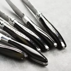 Laguiole En Aubrac 6 Piece Stainless Steel Steak Knife Set With Solid Horn Handles -Zwilling Shop DSC 4682 34e8f774 c775 40b9 9324 7d794044f2de
