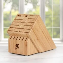 Shun Classic 23 Piece Knife Block Set -Zwilling Shop DSC 4684