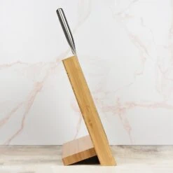 Global 5 Piece Magnetic Easel Knife Set, Bamboo Block 15 Global 5 Piece Magnetic Easel Knife Set, Bamboo Block -Zwilling Shop DSC 5770 3b390370 4694 46b9 acaf 9a4be8f61c41