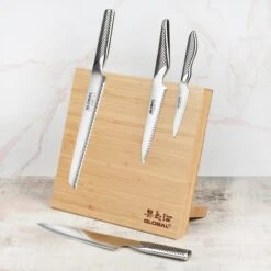 Global 5 Piece Magnetic Easel Knife Set, Bamboo Block 17 Global 5 Piece Magnetic Easel Knife Set, Bamboo Block -Zwilling Shop DSC 5771
