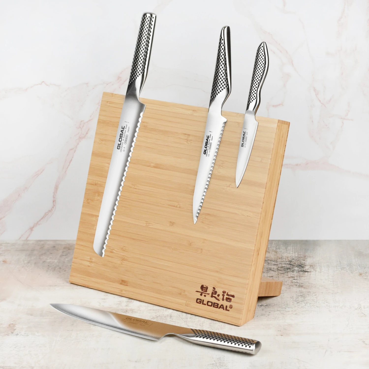 Global 5 Piece Magnetic Easel Knife Set, Bamboo Block 9 Global 5 Piece Magnetic Easel Knife Set, Bamboo Block - Image 7