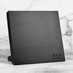 Global 5 Piece Magnetic Easel Knife Set, Black Block -Zwilling Shop DSC 5777