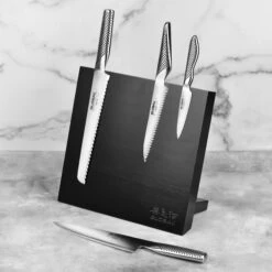 Global 5 Piece Magnetic Easel Knife Set, Black Block -Zwilling Shop DSC 5779 fbea3537 8d5e 4e58 b6f4 820da51ec888