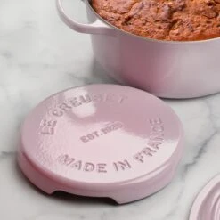 Le Creuset Signature Cast Iron 8.8" Shallot Round Trivet -Zwilling Shop DSC 6010 2