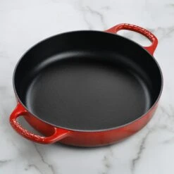 Le Creuset Signature Cast Iron 11" Cerise Everyday Pan -Zwilling Shop DSC 6198 2 f40c390a 5dd1 4940 82c4 a171ff12e32a