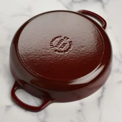 Le Creuset Signature Cast Iron 11" Rhone Everyday Pan 12 Le Creuset Signature Cast Iron 11" Rhone Everyday Pan -Zwilling Shop DSC 6213 2