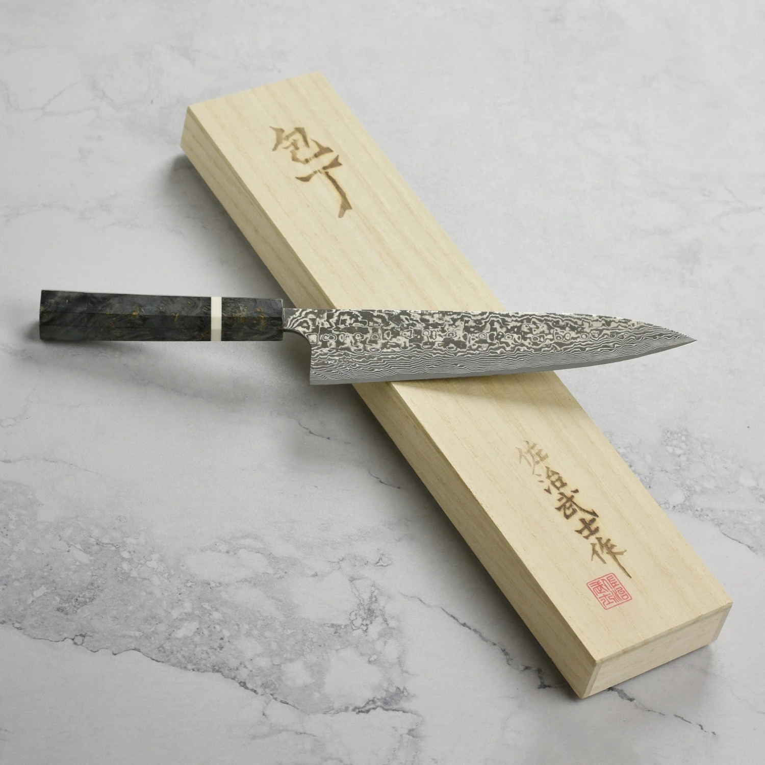 Saji SG2 Black Damascus 8.25" Gyuto, Stabilized Birch 10 Saji SG2 Black Damascus 8.25" Gyuto, Stabilized Birch - Image 8