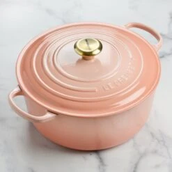 Le Creuset Signature Cast Iron 7.25-quart Peche Round Dutch Oven -Zwilling Shop DSC 8157