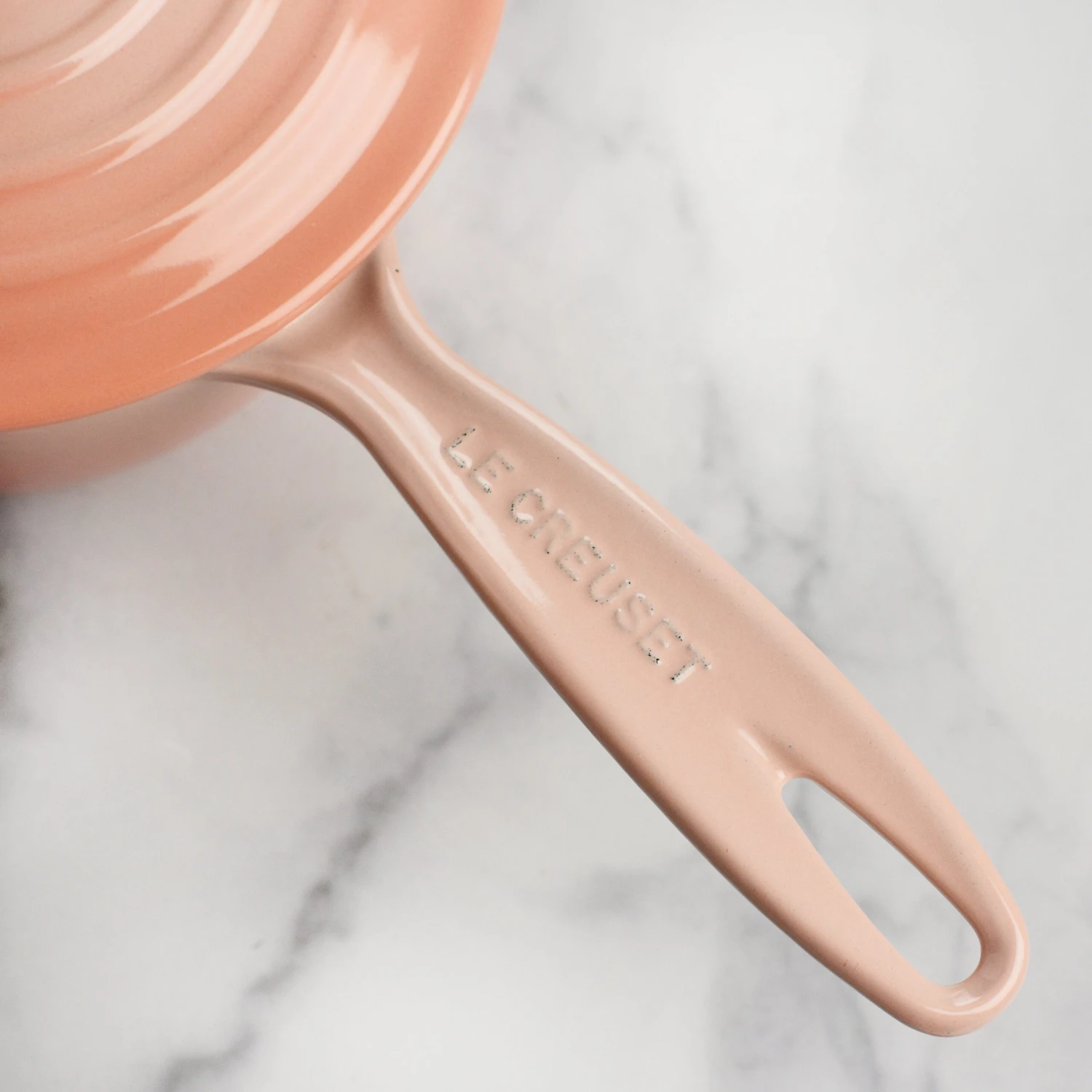 Le Creuset Signature Cast Iron 1.75-quart Peche Saucepan 9 Le Creuset Signature Cast Iron 1.75-quart Peche Saucepan - Image 7