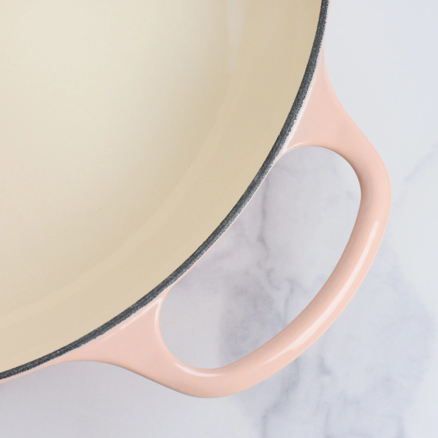 Le Creuset Signature Cast Iron 5-quart Peche Braiser 6 Le Creuset Signature Cast Iron 5-quart Peche Braiser - Image 4