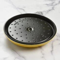 Staub 7-quart Citron Round Dutch Oven -Zwilling Shop DSC 9547