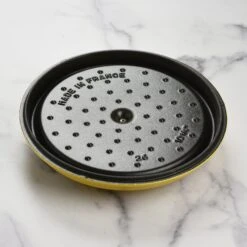 Staub 5.5-quart Citron Round Dutch Oven 12 Staub 5.5-quart Citron Round Dutch Oven -Zwilling Shop DSC 9551