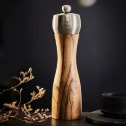 Peugeot Fidji 8.25" Olivewood Salt & Pepper Mill Set 15 Peugeot Fidji 8.25" Olivewood Salt & Pepper Mill Set -Zwilling Shop FIDJIOLIVIER20cm3382833835 EricMarin