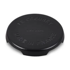 Le Creuset Signature Cast Iron 8.8" Licorice Round Trivet
