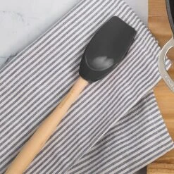 Le Creuset 5 Piece Oyster Silicone Utensil Set -Zwilling Shop RS7522 ECOM1717 MM