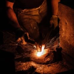 Takayuki Hammered Damascus 7" Santoku -Zwilling Shop SAKAITAKAYUKI 25 81e43e6c 28f3 4e8f a1d9 4bceadb21e6a