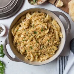 Le Creuset Cast Iron 2.75-quart Oyster Shallow Round Dutch Oven -Zwilling Shop o5