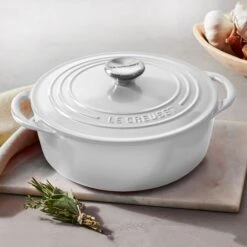 Le Creuset Cast Iron 2.75-quart White Shallow Round Dutch Oven -Zwilling Shop w2